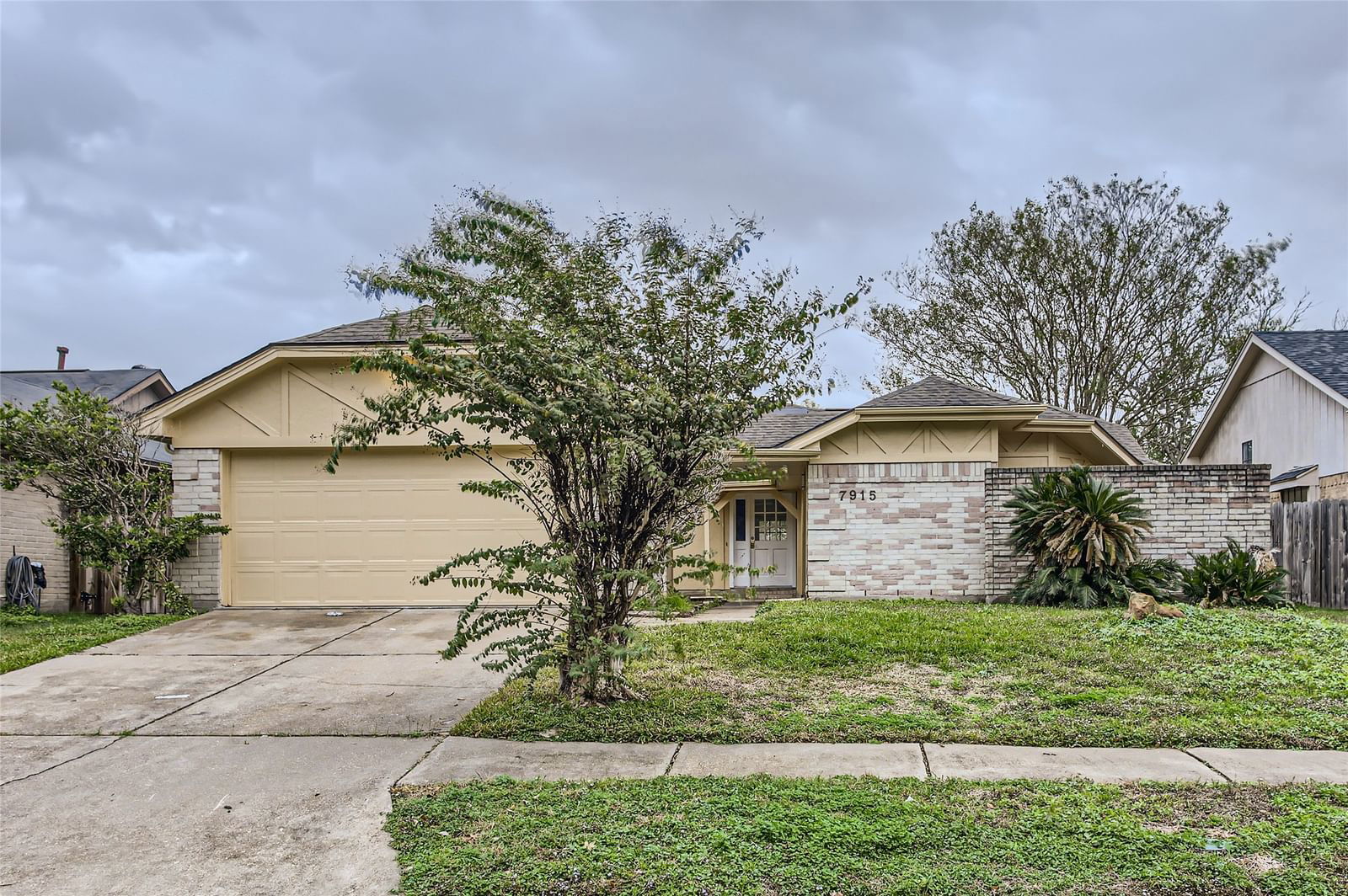 Real estate property located at 7915 Golondrina, Fort Bend, Mission Bend San Miguel Sec 7, Houston, TX, US