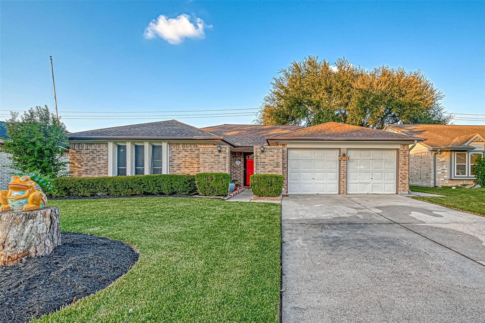 Real estate property located at 16731 Starboard, Harris, Heritage Park, Friendswood, TX, US