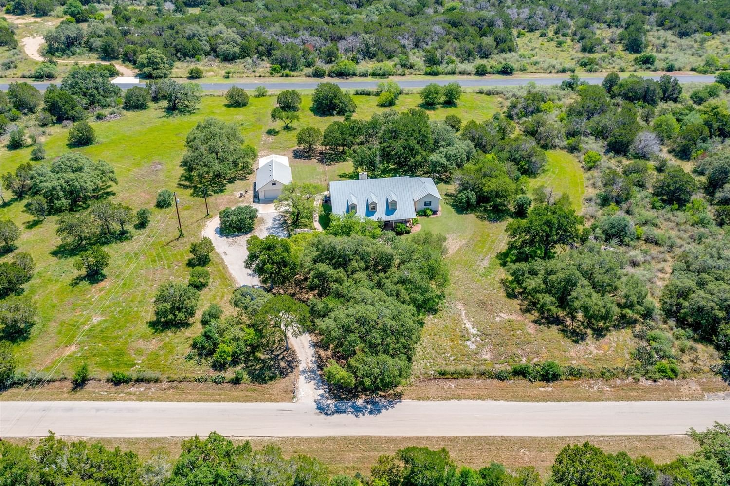Real estate property located at 2324 Bunker, Comal, New Braunfels, TX, US