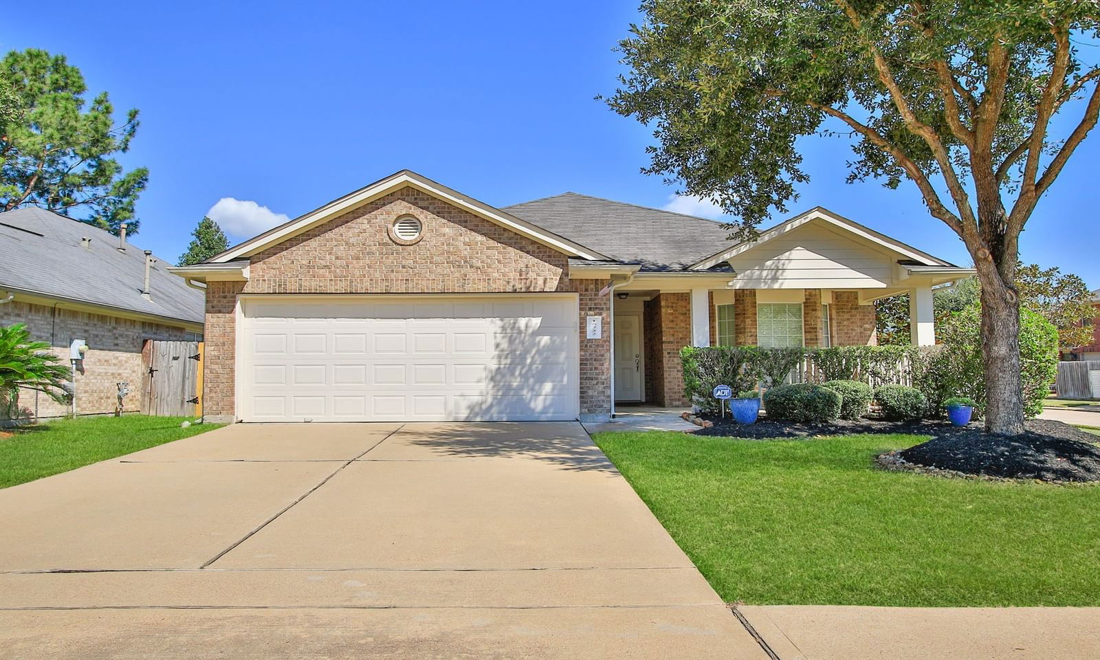 Real estate property located at 15722 Forest Creek Farms, Harris, Forest Crk Farms, Cypress, TX, US