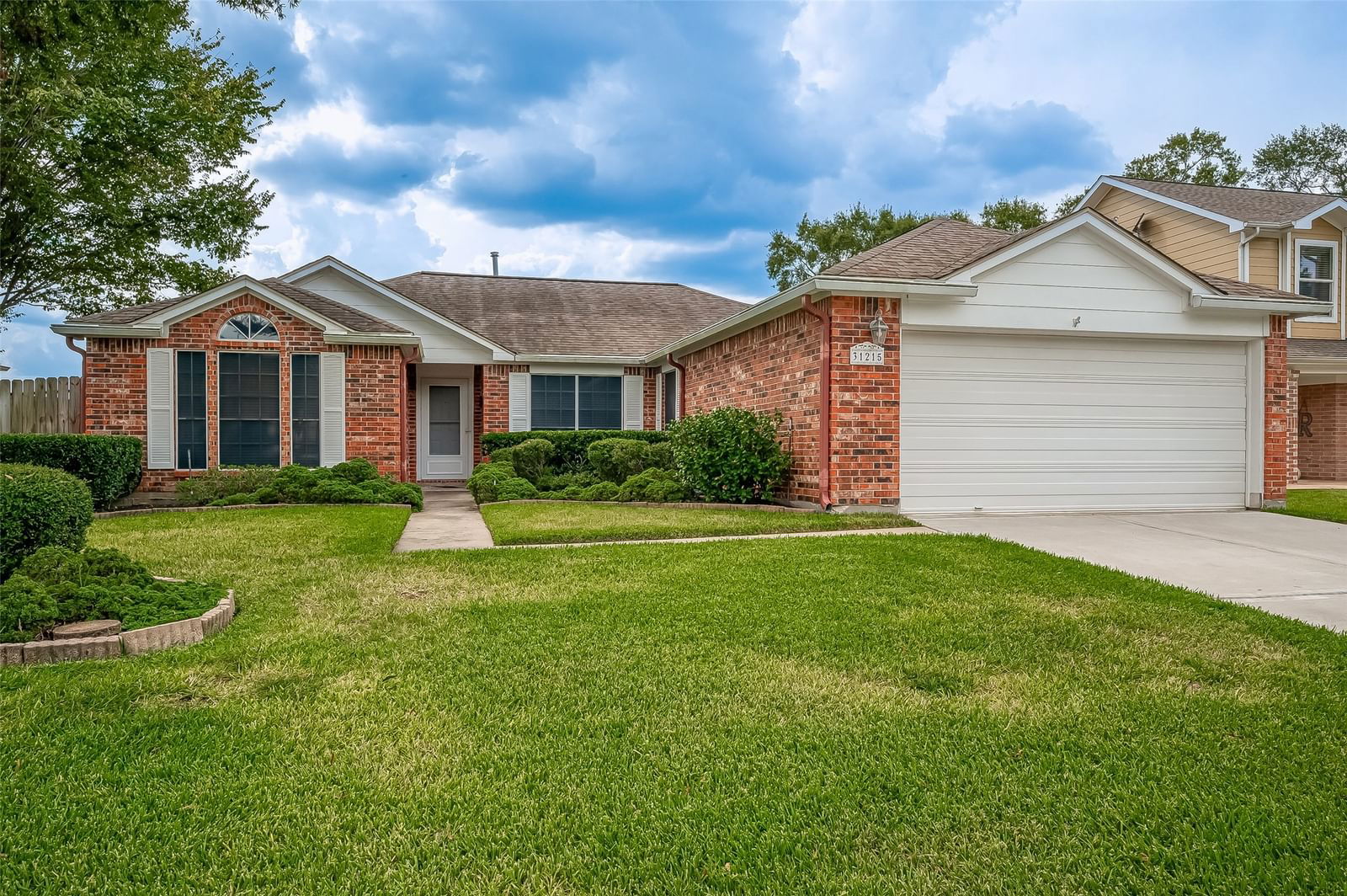 Real estate property located at 31215 Head, Montgomery, Imperial Oaks 09, Spring, TX, US