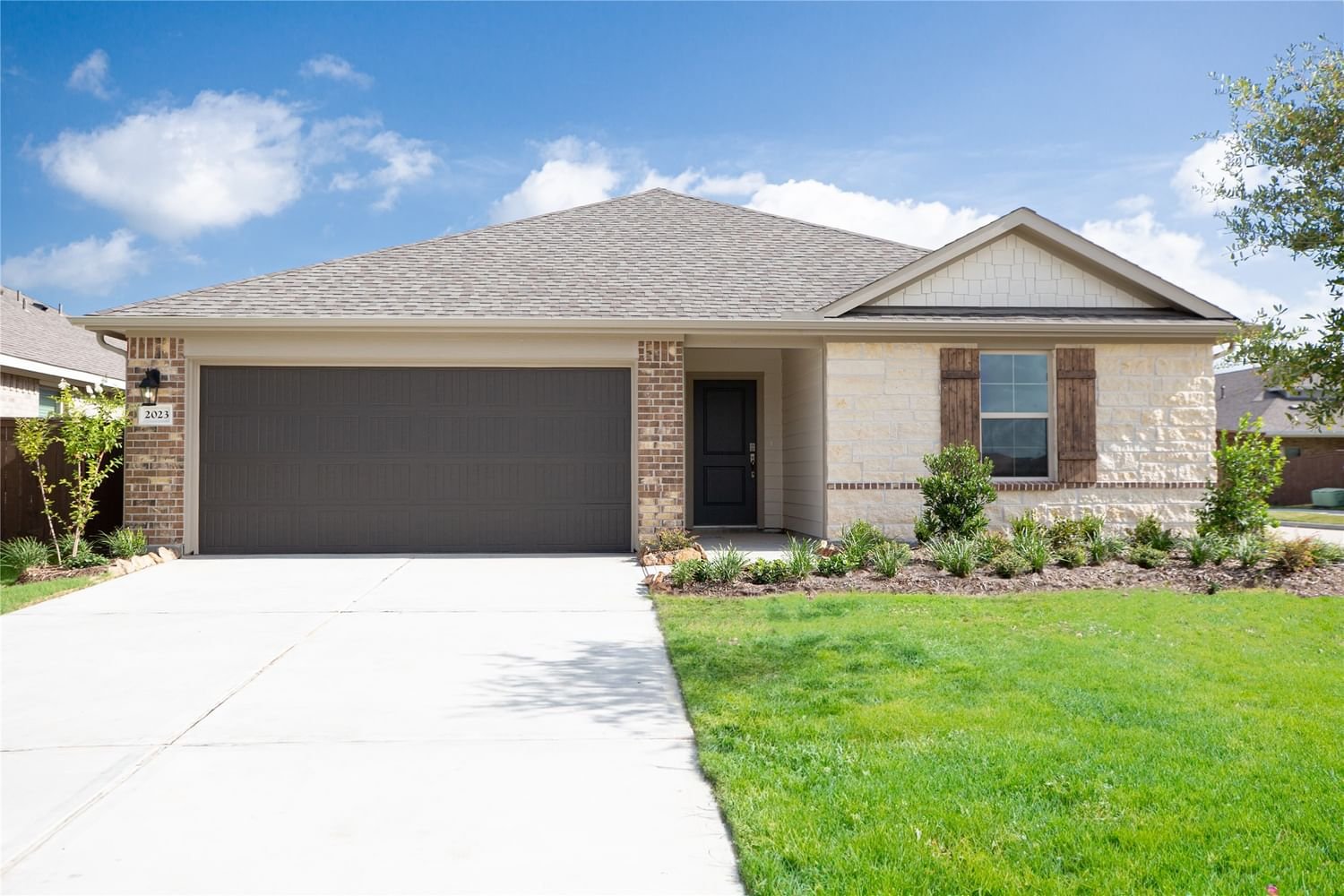 Real estate property located at 1330 Bonnerjee, Harris, Sweetgrass Village, Crosby, TX, US