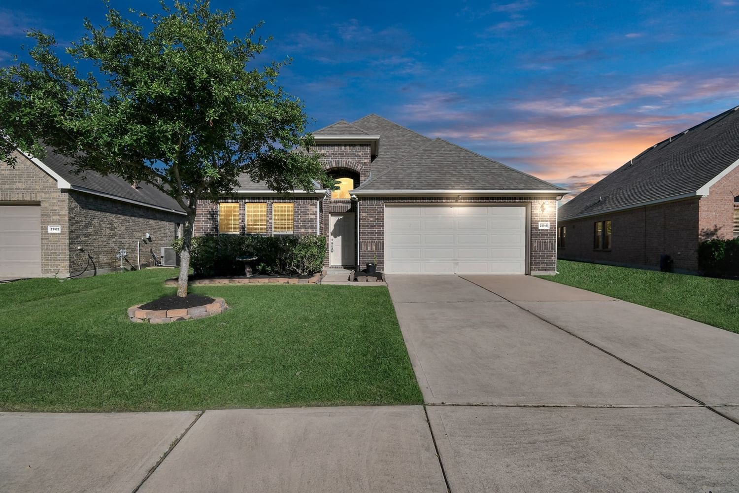 Real estate property located at 25918 Westbourne, Fort Bend, King Lakes, Katy, TX, US