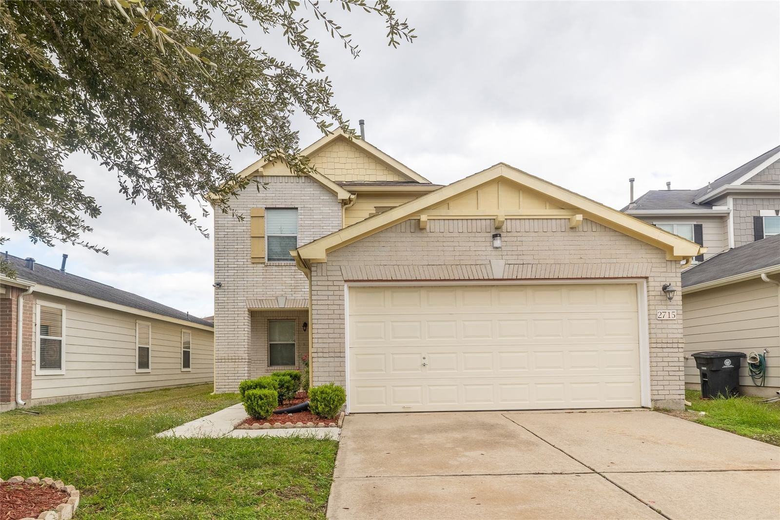 Real estate property located at 2715 Skyview Knoll, Harris, Skyview Park Sec 06, Houston, TX, US