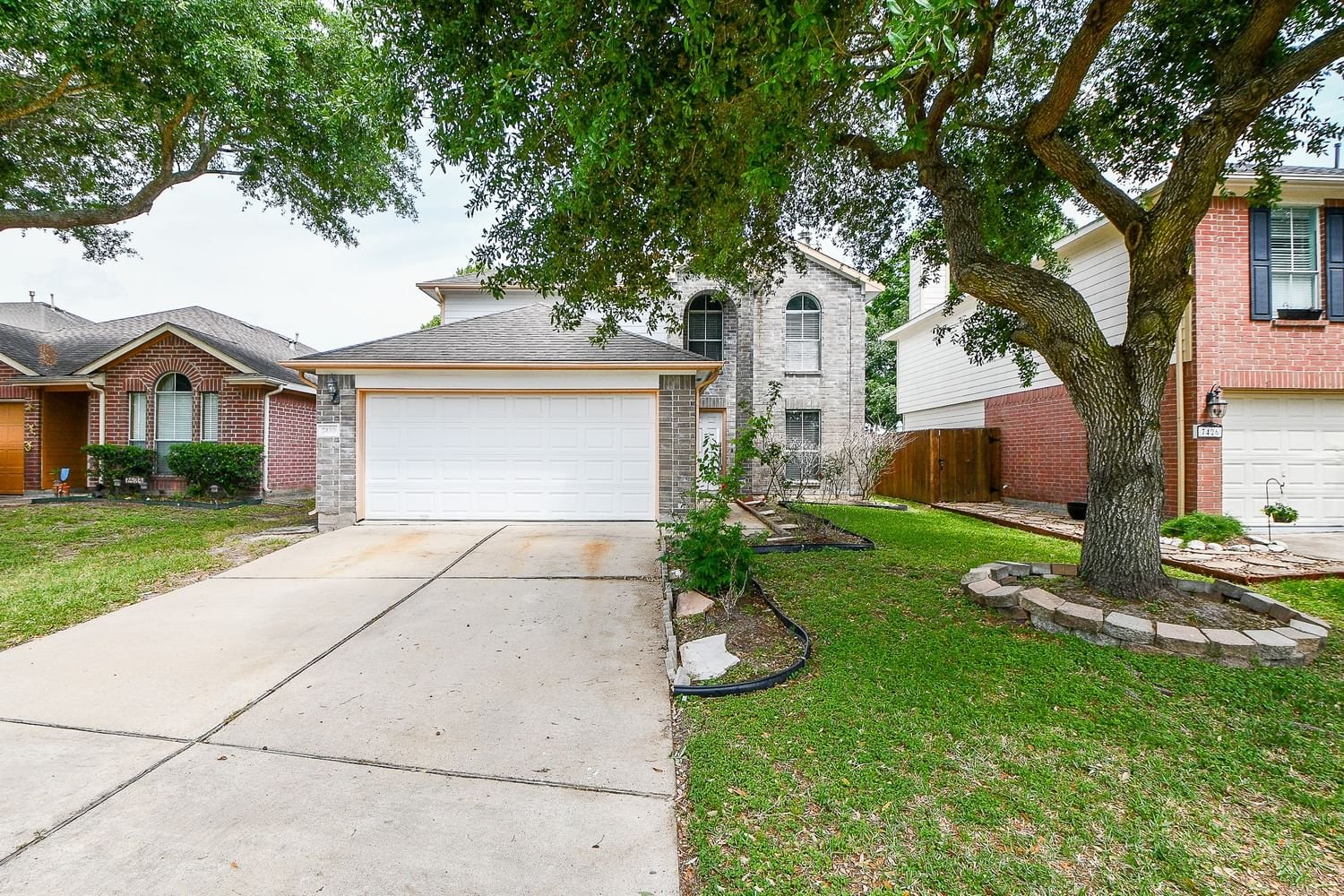 Real estate property located at 7430 Briargate, Fort Bend, Briargate, Missouri City, TX, US