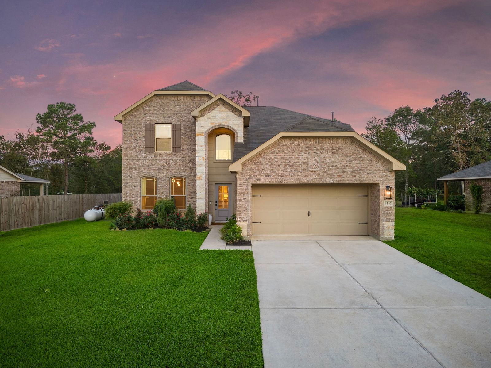 Real estate property located at 6165 White Oak Leaf, Montgomery, Deer Trail Estates 02, Conroe, TX, US