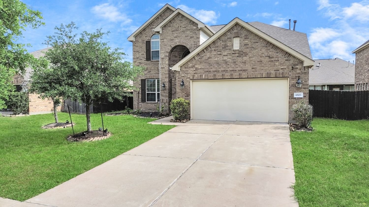Real estate property located at 6523 Point Hollow, Fort Bend, Rosehaven, Richmond, TX, US