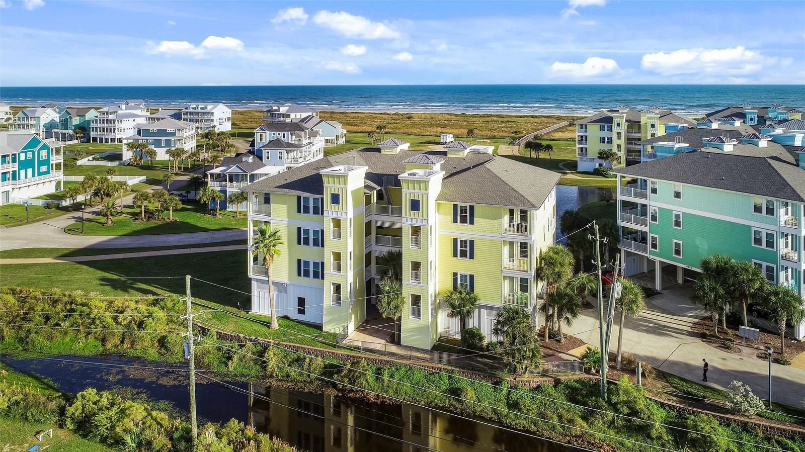 Real estate property located at 4111 Pointe West #203, Galveston, Villas At Pointe West Condos, Galveston, TX, US