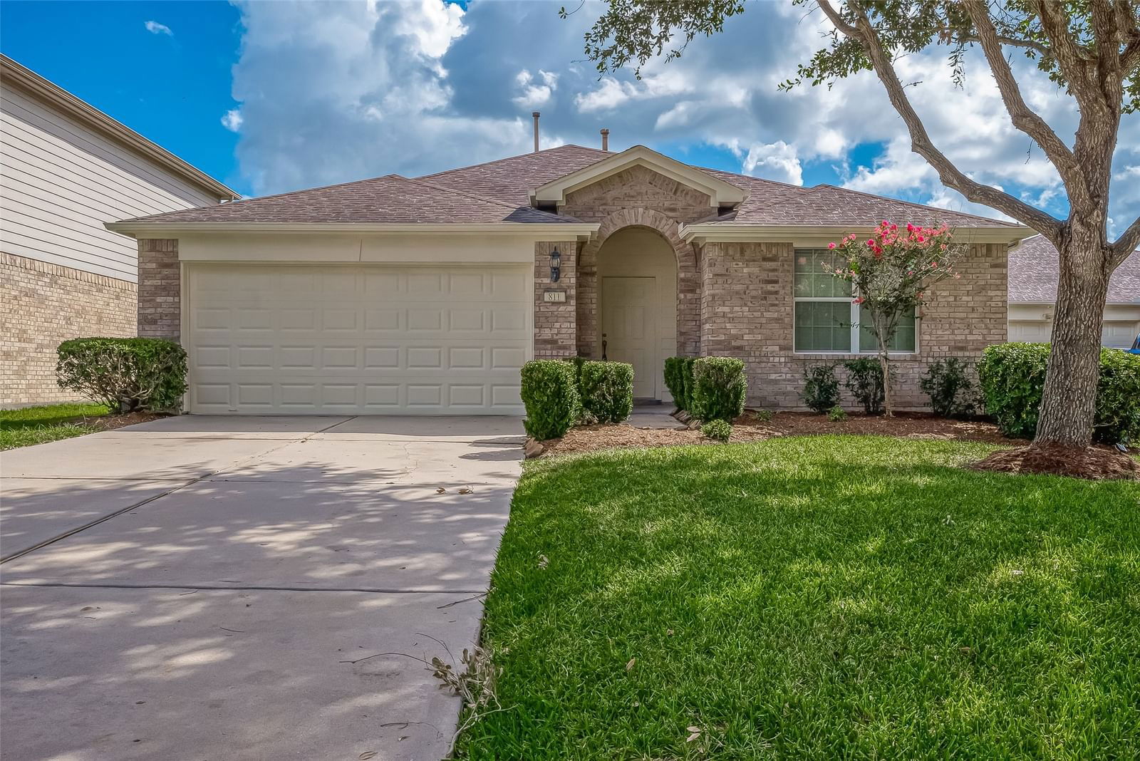 Real estate property located at 811 Sunshine Medley, Fort Bend, River Run At The Brazos, Rosenberg, TX, US