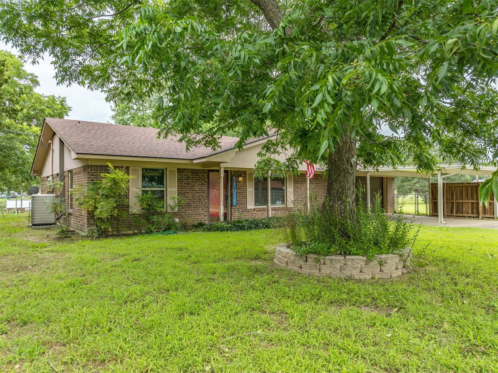 Real estate property located at 20672 Post Oak, Henderson, Twin Oaks Estates Sec 1, Chandler, TX, US