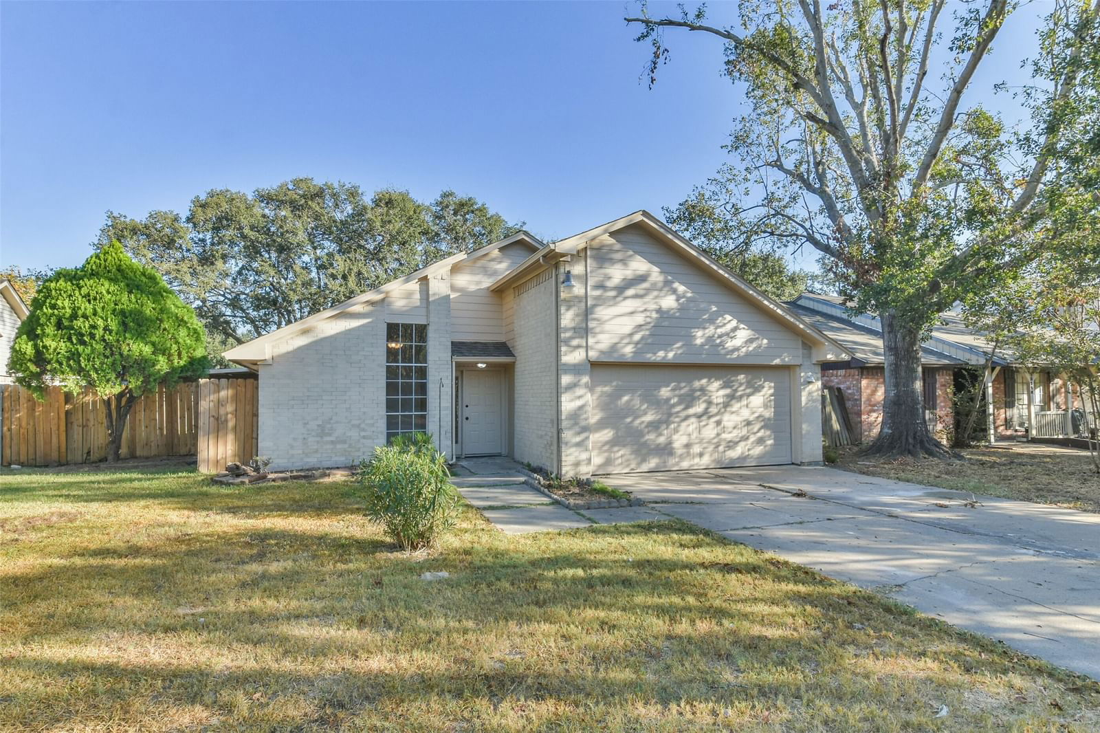 Real estate property located at 16714 Kieth Harrow, Harris, Glencairn Sec 03, Houston, TX, US