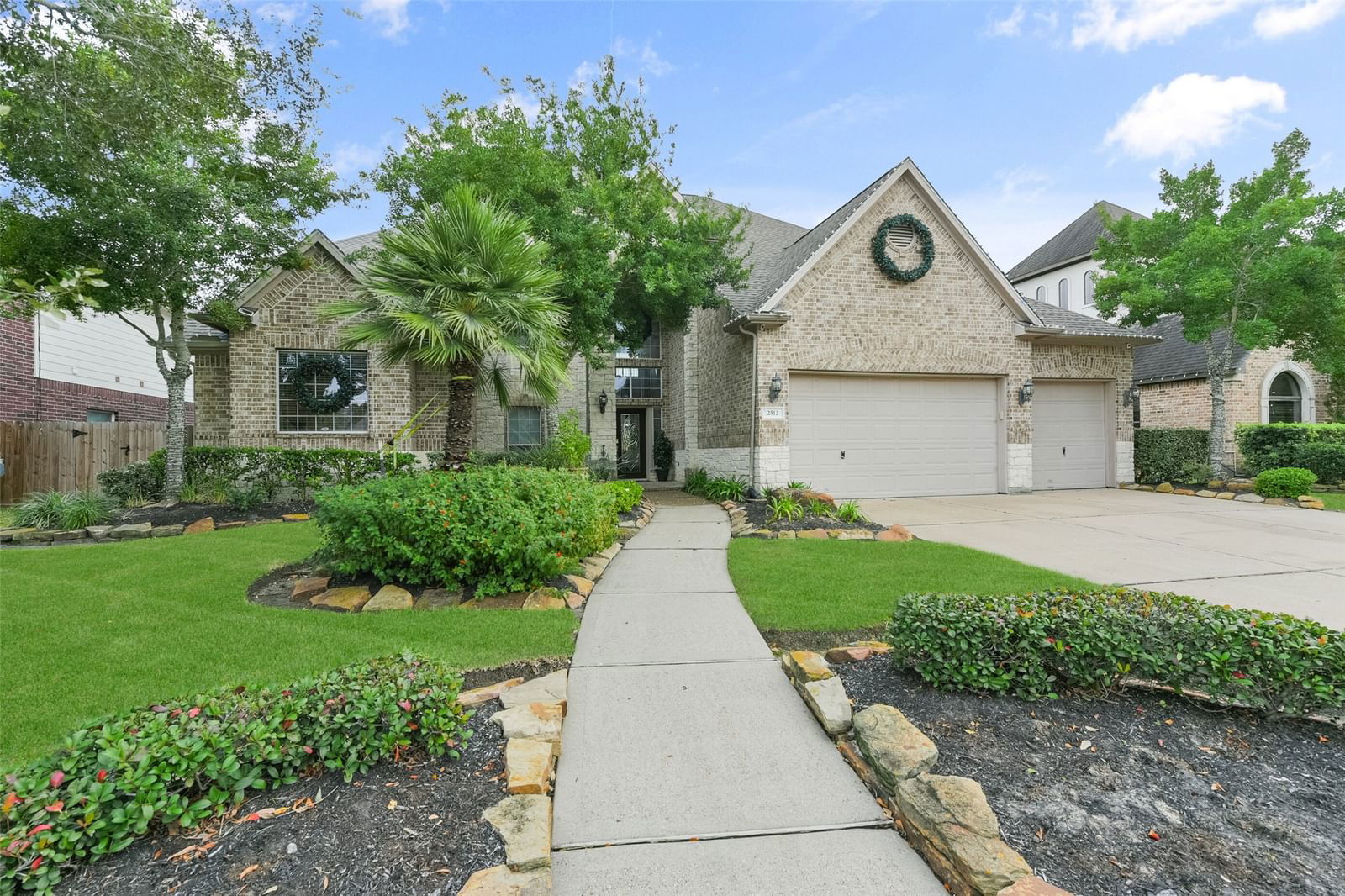 Real estate property located at 2512 Barcelona, Galveston, Victory Lakes Sec 5 2007, League City, TX, US