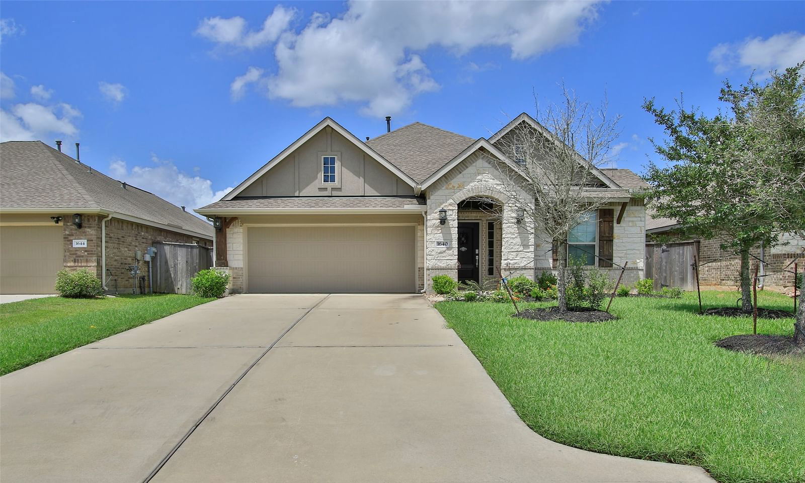 Real estate property located at 1640 Breezewood, Montgomery, Ladera Creek, Conroe, TX, US