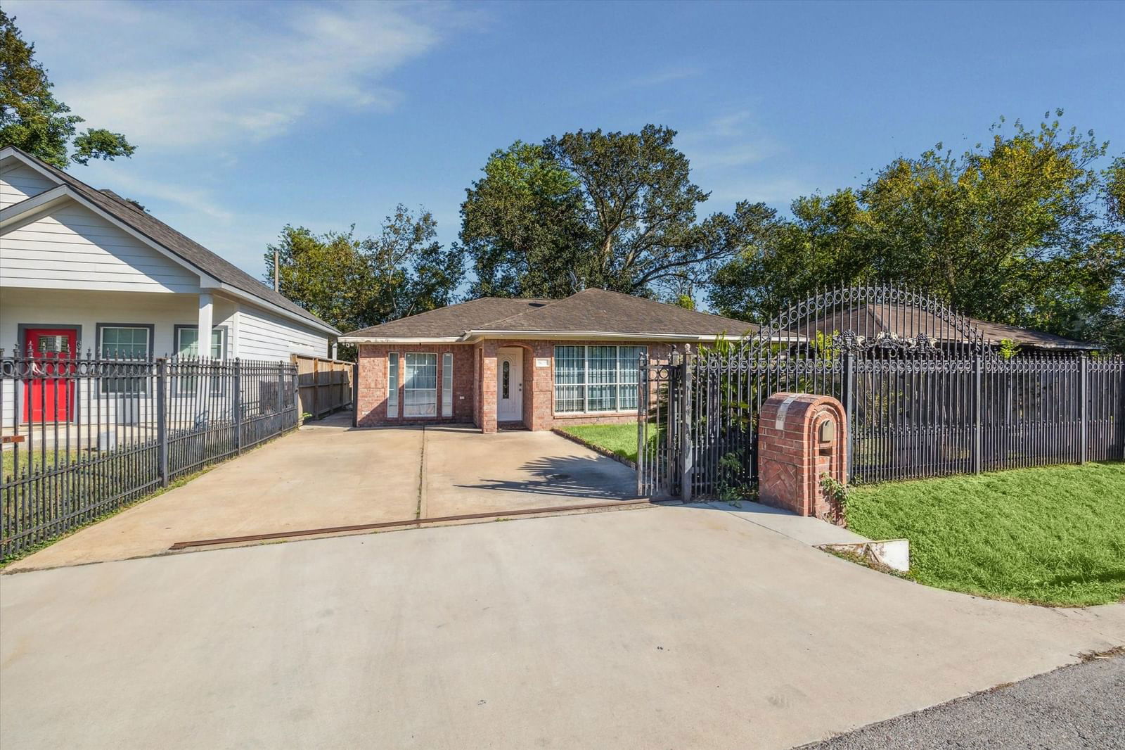 Real estate property located at 6739 Madrid, Harris, Grand Park, Houston, TX, US