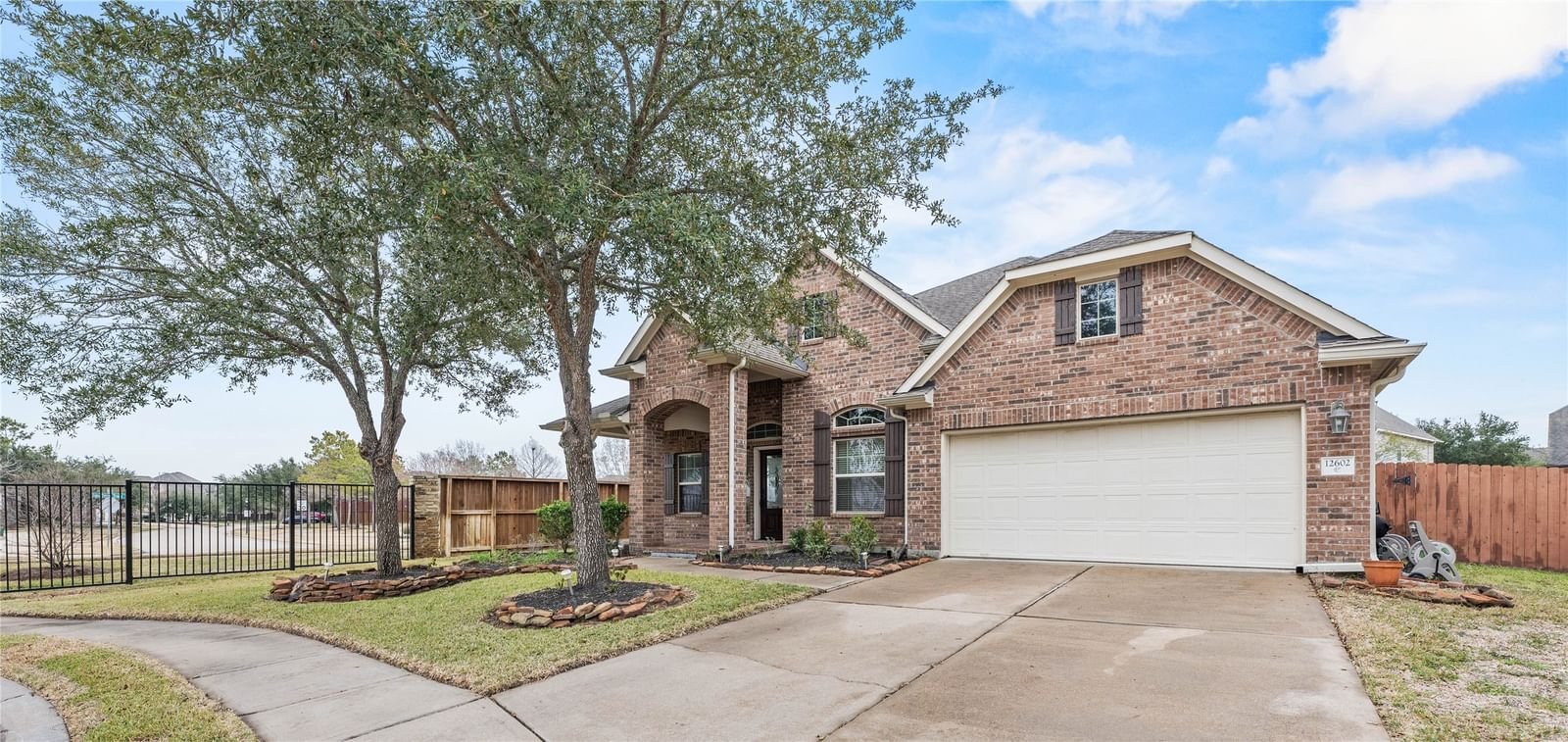 Real estate property located at 12602 Blossom Walk, Brazoria, Southern Trails Ph 1 Sec 6, Pearland, TX, US