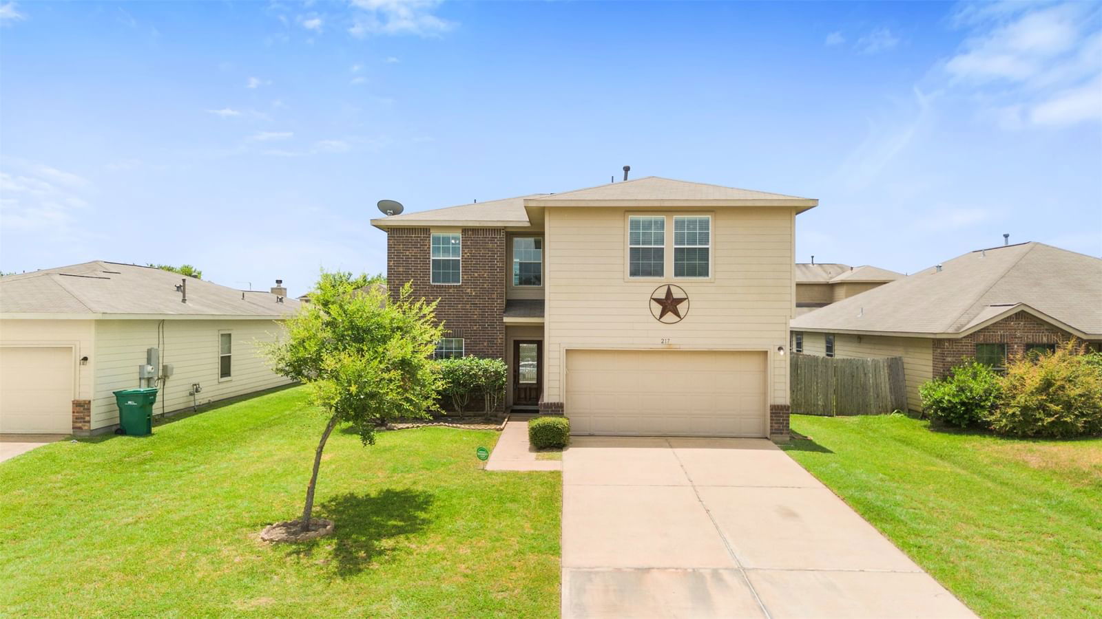 Real estate property located at 217 Splintered Arrow, Galveston, Painted Meadows Sec 2 2008, La Marque, TX, US