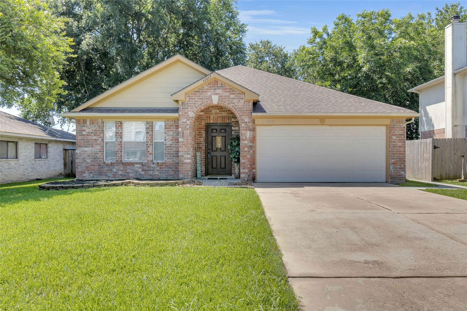 Real estate property located at 12017 La Salle Oaks, Montgomery, La Salle Crossing 01 Westlake, Conroe, TX, US