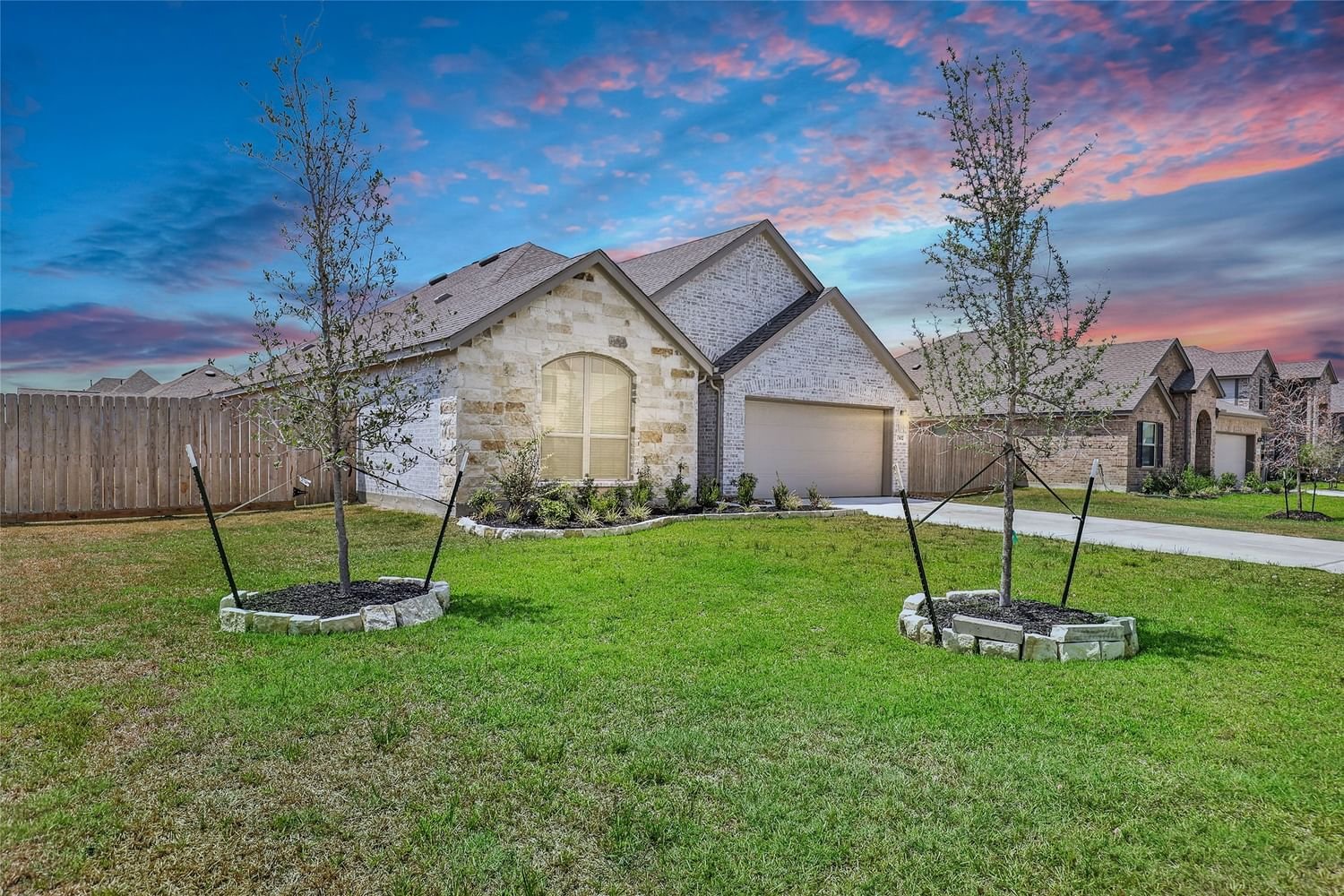 Real estate property located at 7302 Hillside, Chambers, Mont Belvieu, TX, US