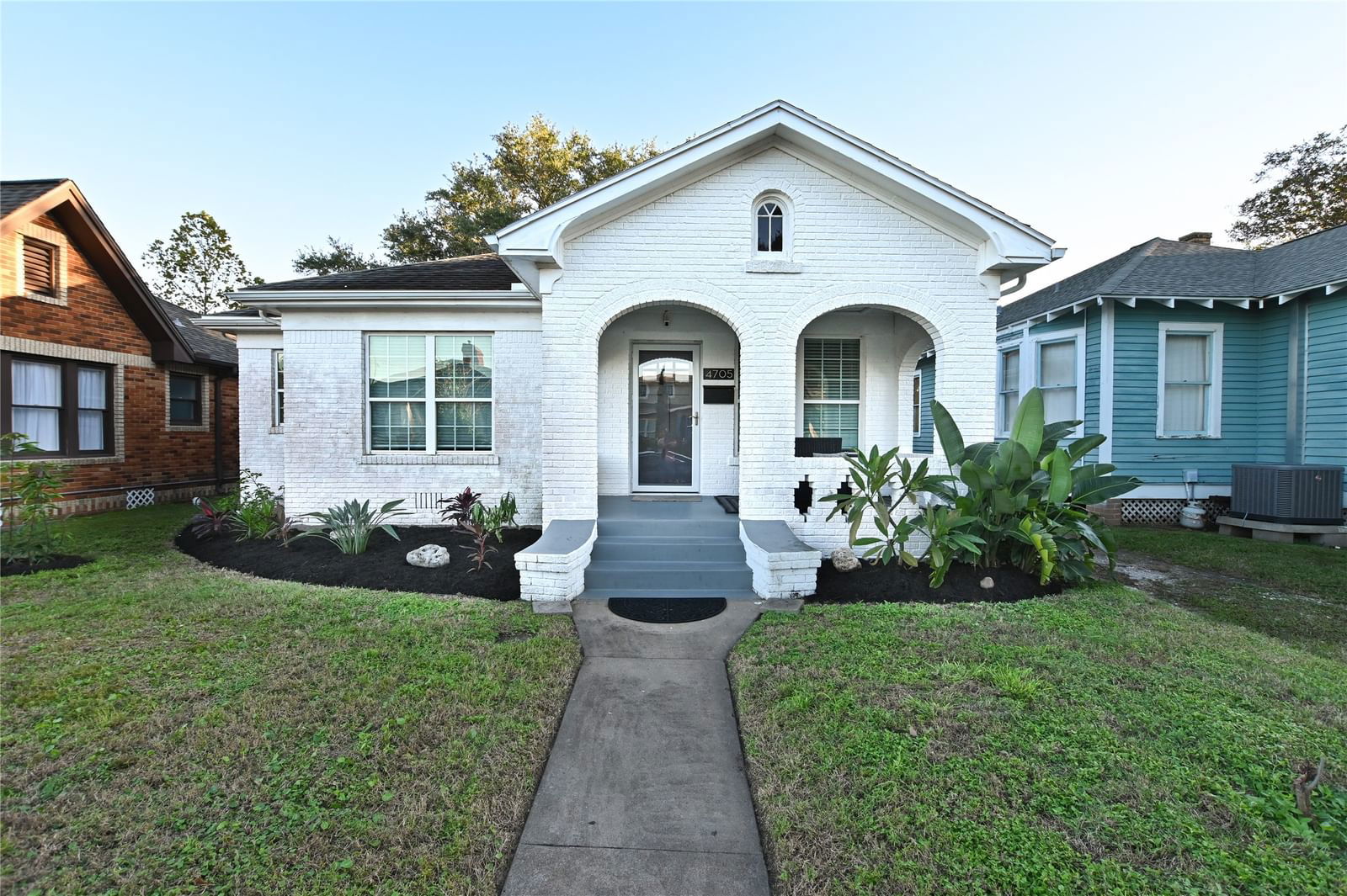 Real estate property located at 4705 Woodrow, Galveston, Westmoore Sub 93, Galveston, TX, US