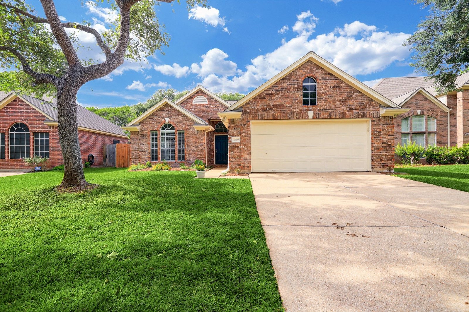Real estate property located at 4519 Silverlake, Fort Bend, Sugar Land, TX, US