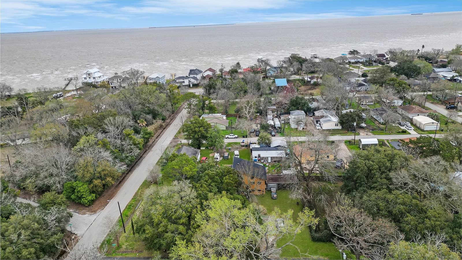 Real estate property located at 4109 Lechenger, Galveston, Bacliff Townsite, Bacliff, TX, US