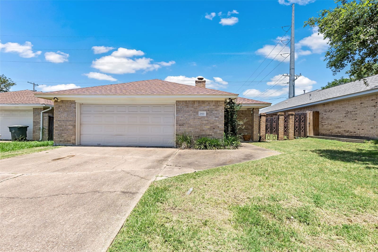 Real estate property located at 2921 Braeburn, Brazos, Briarcrest Estates Ph 5, Bryan, TX, US