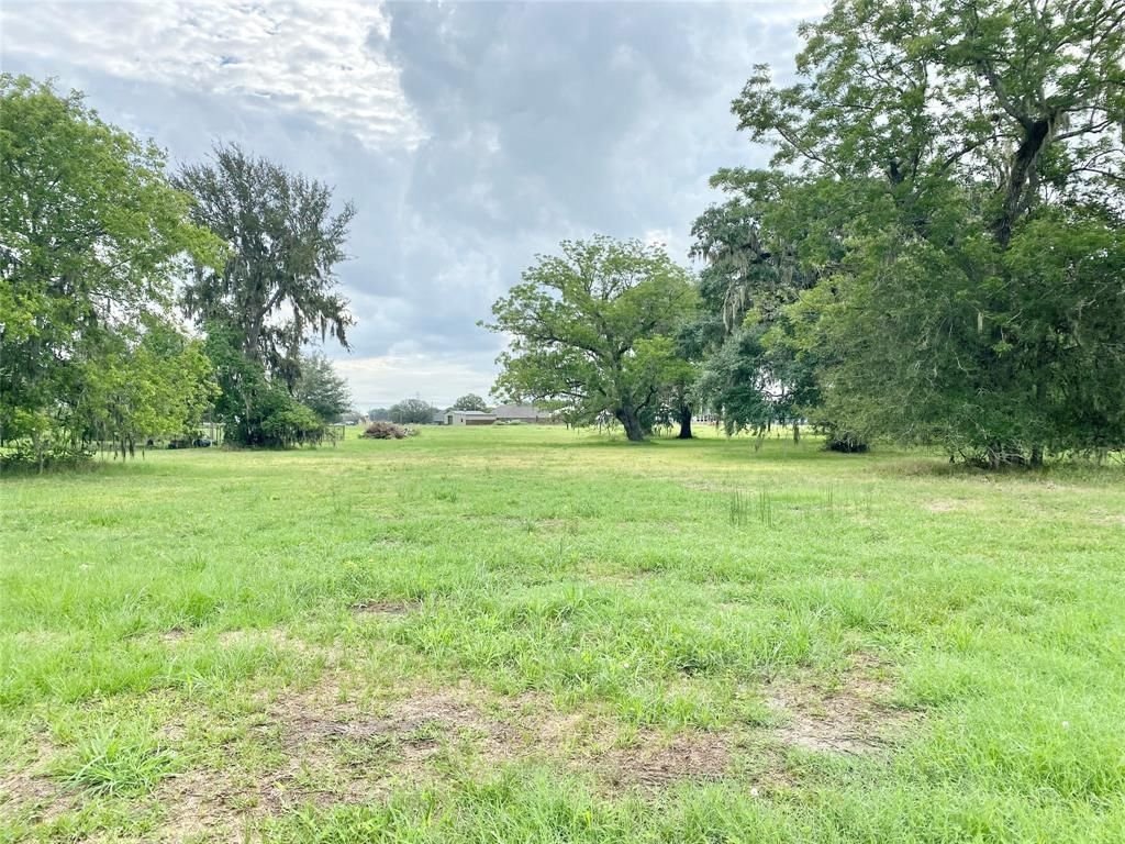 Real estate property located at 837 Winchester, Brazoria, Bar X Ranch Sec 2, Angleton, TX, US