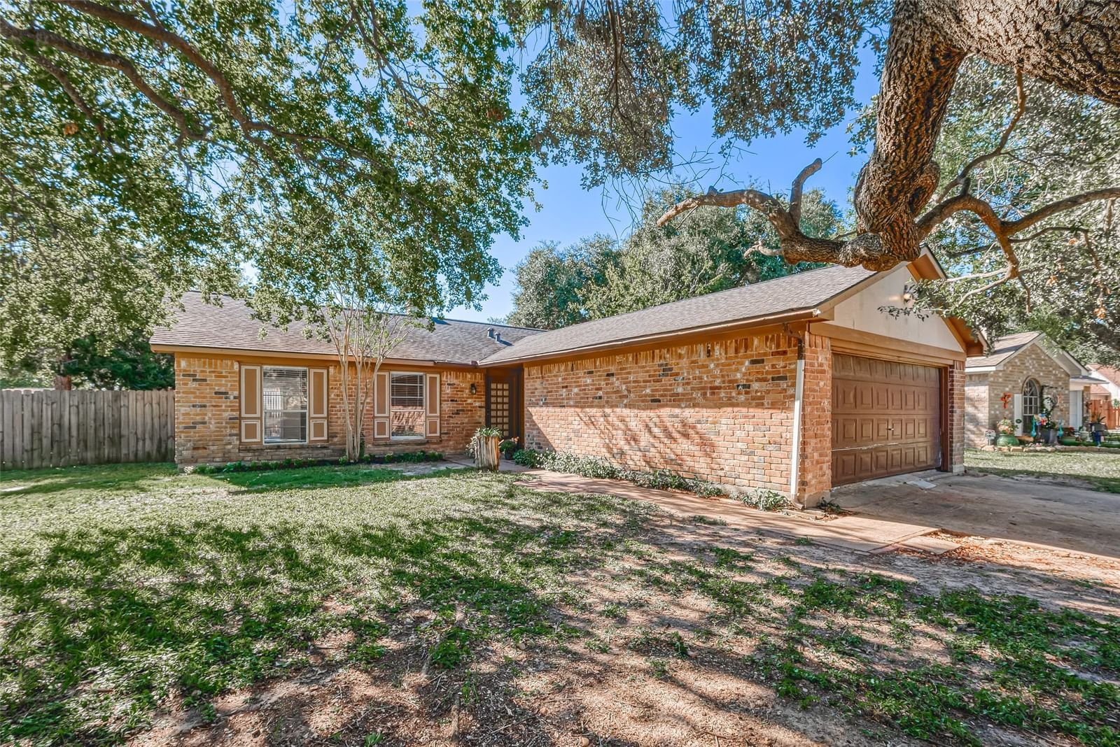 Real estate property located at 22003 Western Hills Court, Harris, Katy, TX, US