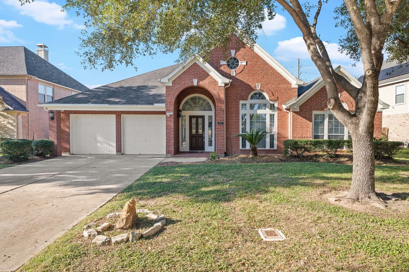 Real estate property located at 2707 Misty River, Fort Bend, Rivers Edge Sec 1, Richmond, TX, US
