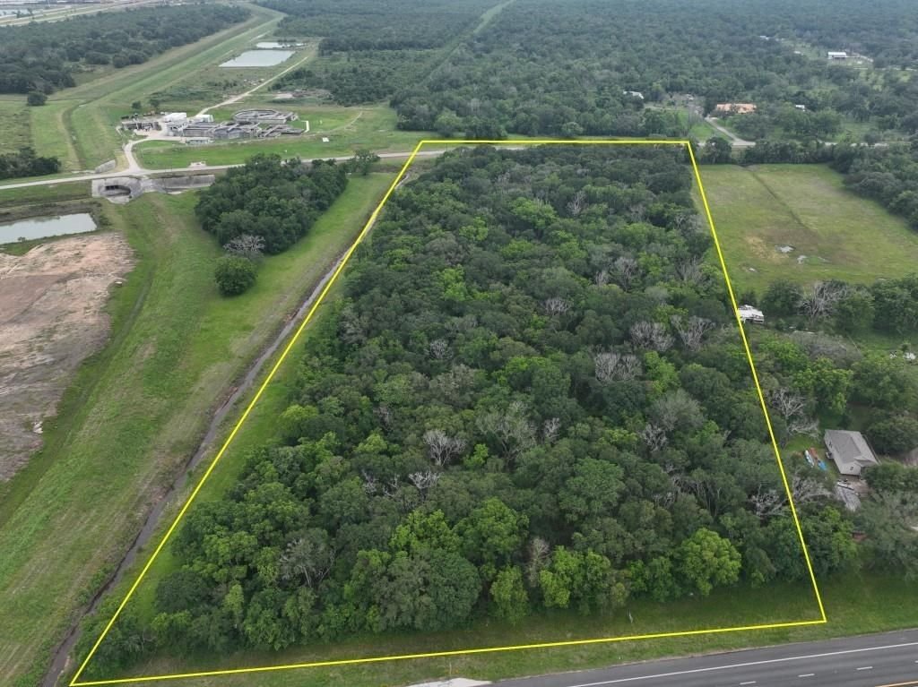 Real estate property located at 0 Highway 35, Brazoria, C Smith, Angleton, TX, US