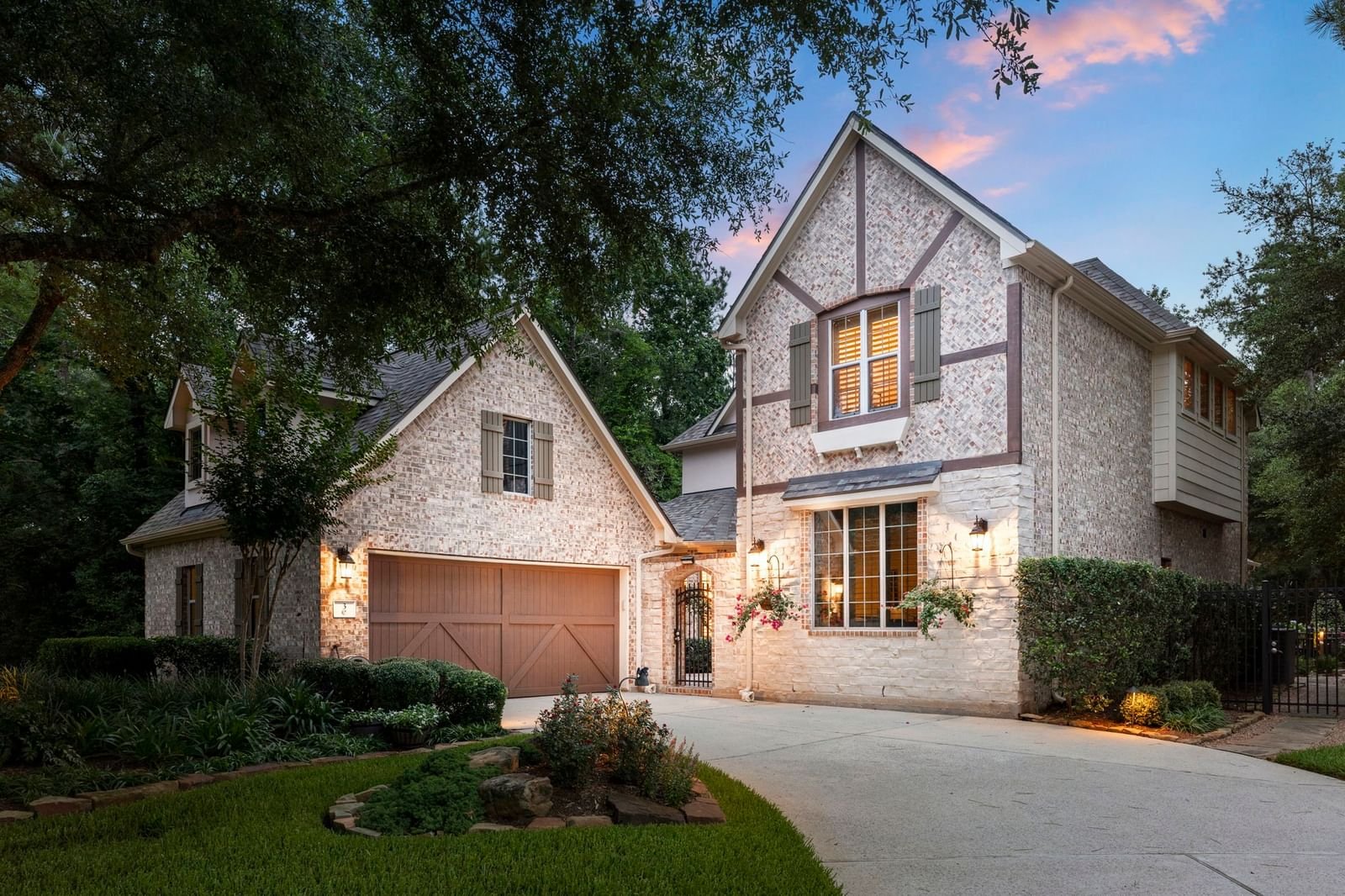 Real estate property located at 3 Columbia Crest, Montgomery, Wdlnds Village Sterling Ridge 01, The Woodlands, TX, US
