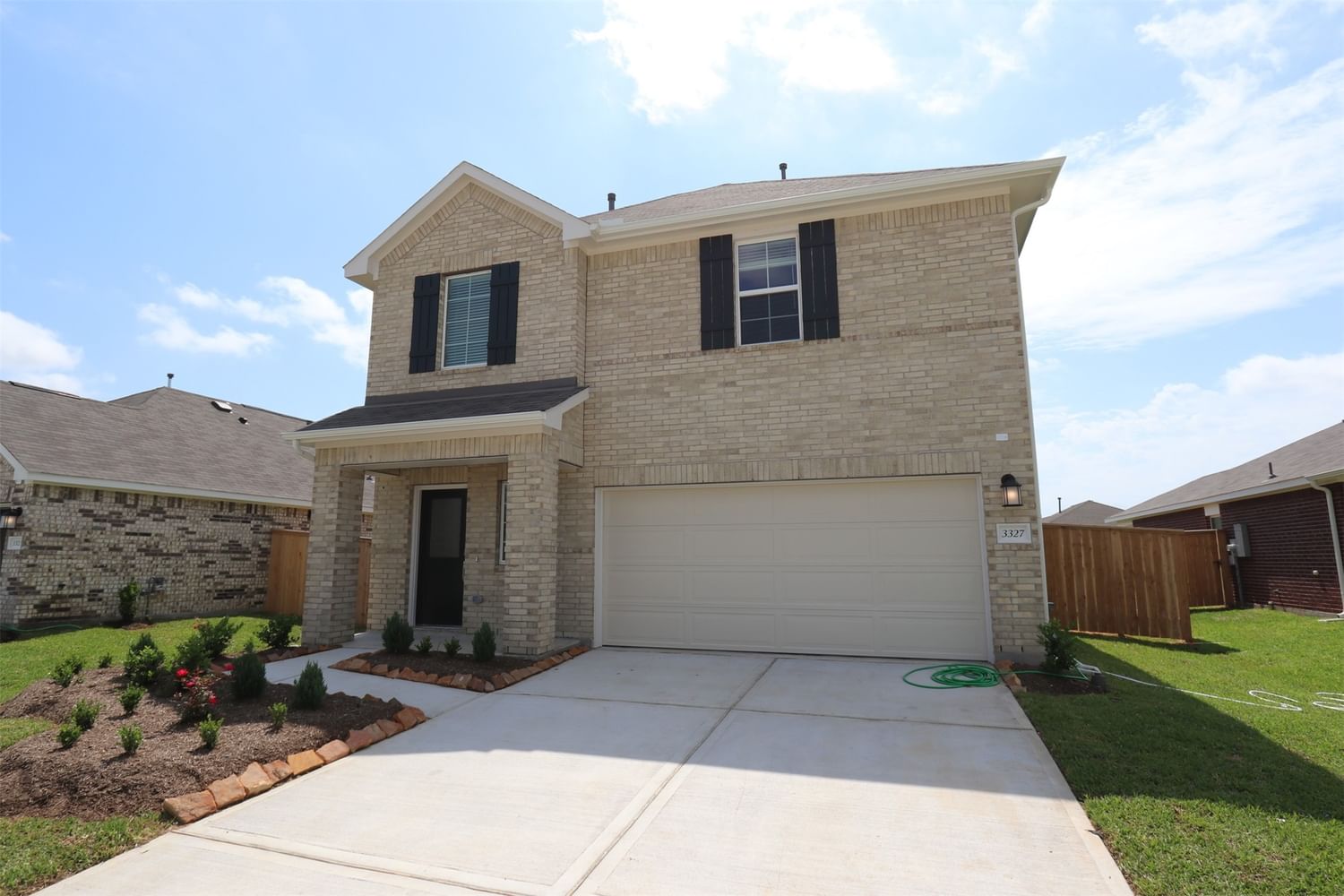 Real estate property located at 3327 Trail View, Fort Bend, Miller's Pond, Rosenberg, TX, US