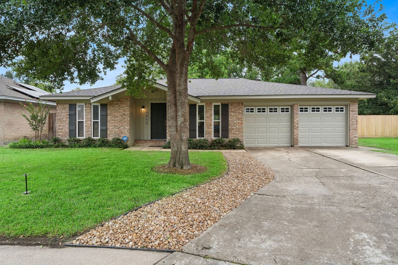 Real estate property located at 7055 Shady Arbor, Harris, Woodland Trails Sec 01, Houston, TX, US