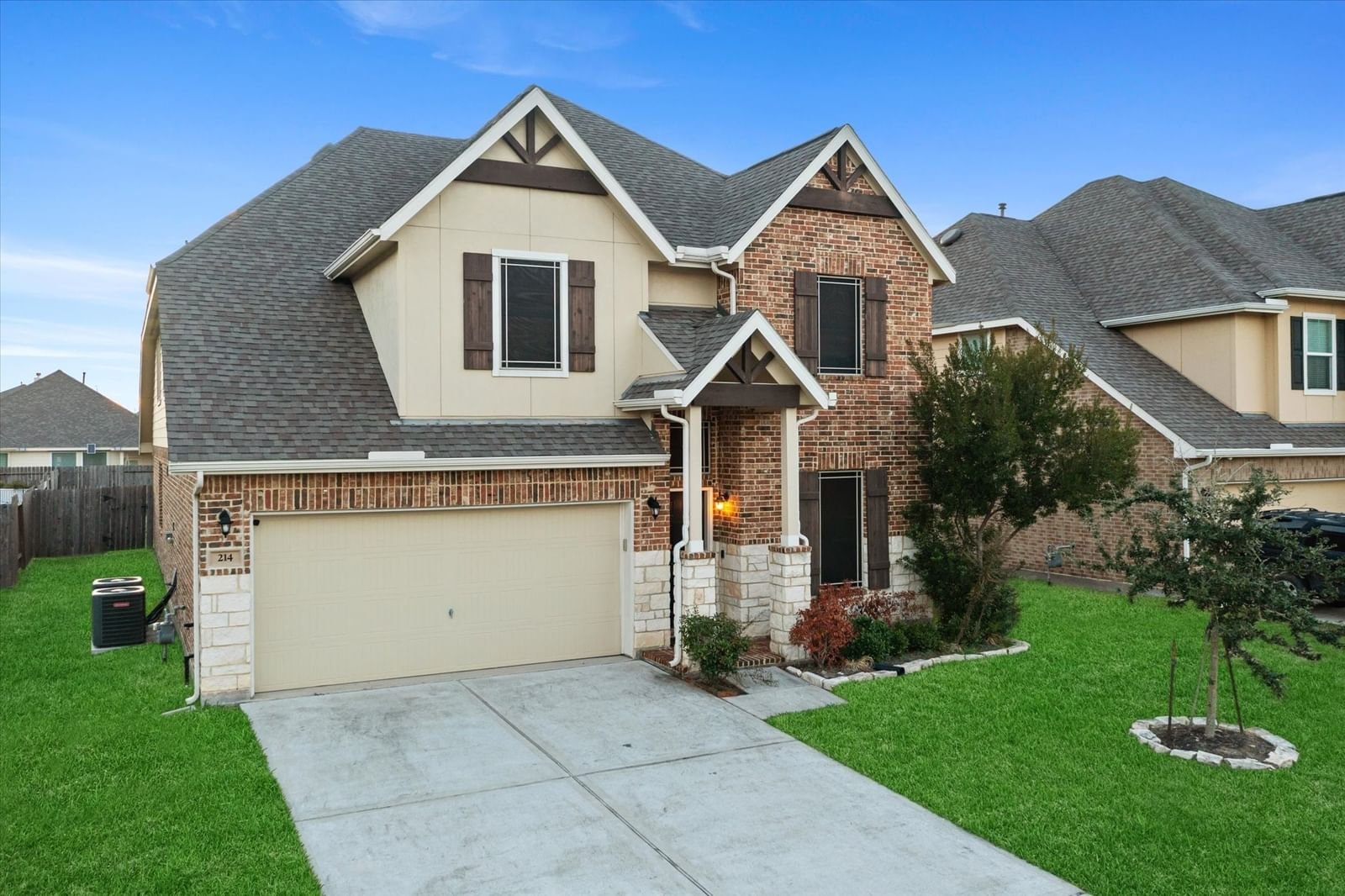 Real estate property located at 214 San Marcos, Chambers, River Farms Sec 1, Baytown, TX, US