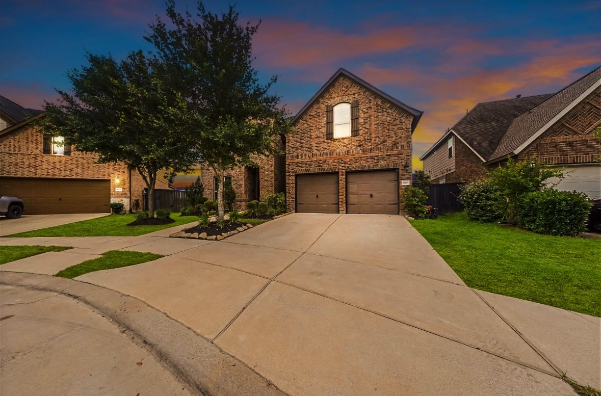 Real estate property located at 807 Ciderhouse Crest, Fort Bend, Harvest Green Sec 2, Richmond, TX, US