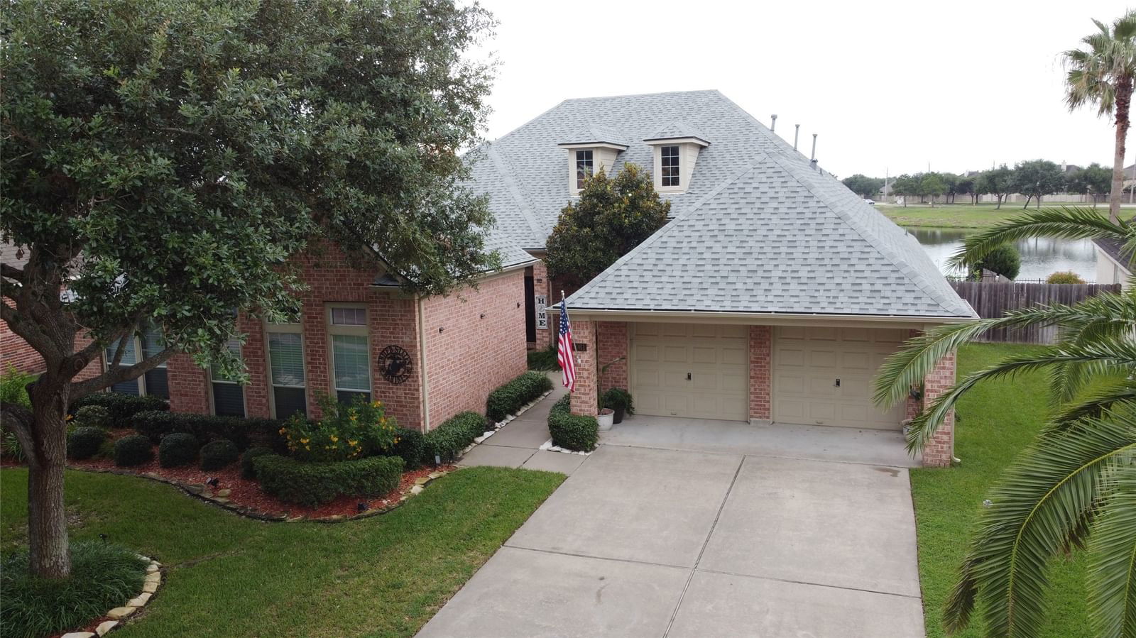 Real estate property located at 1061 Caymen Bend, Galveston, South Shore Harbour Sec Sf 70, League City, TX, US