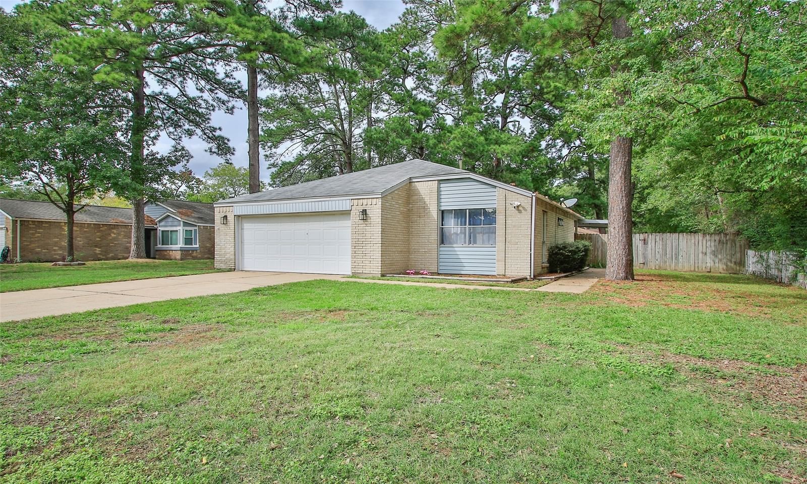 Real estate property located at 9902 Dornoch, Harris, Memorial Chase Sec 03, Houston, TX, US