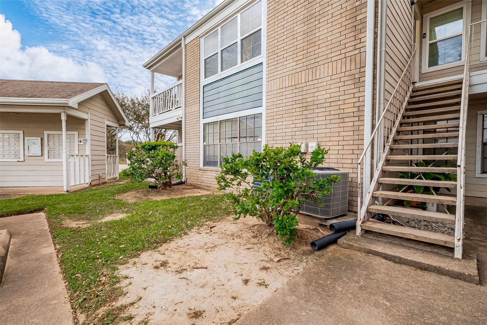 Real estate property located at 12660 Ashford Point #808, Harris, Briarpoint Condos Ph 01, Houston, TX, US