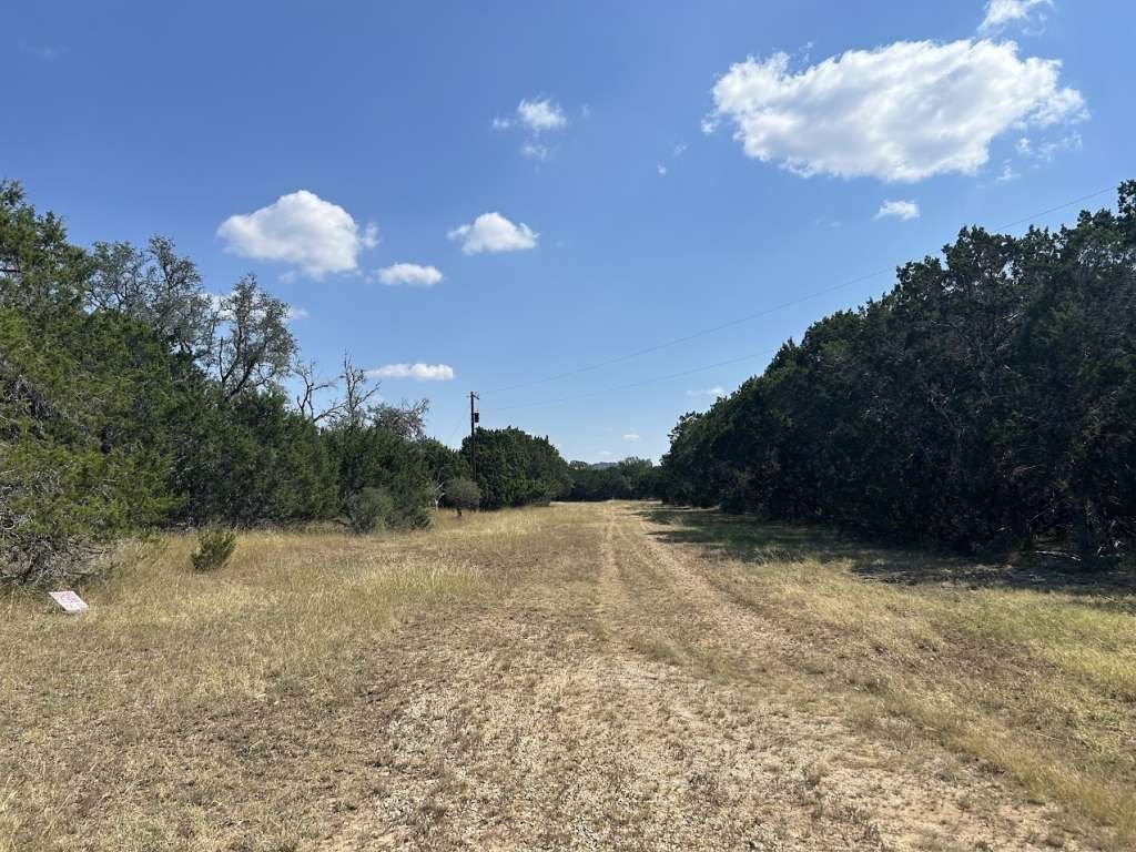 Real estate property located at 384 River Trail, Bandera, Medina River Ranch, Pipe Creek, TX, US