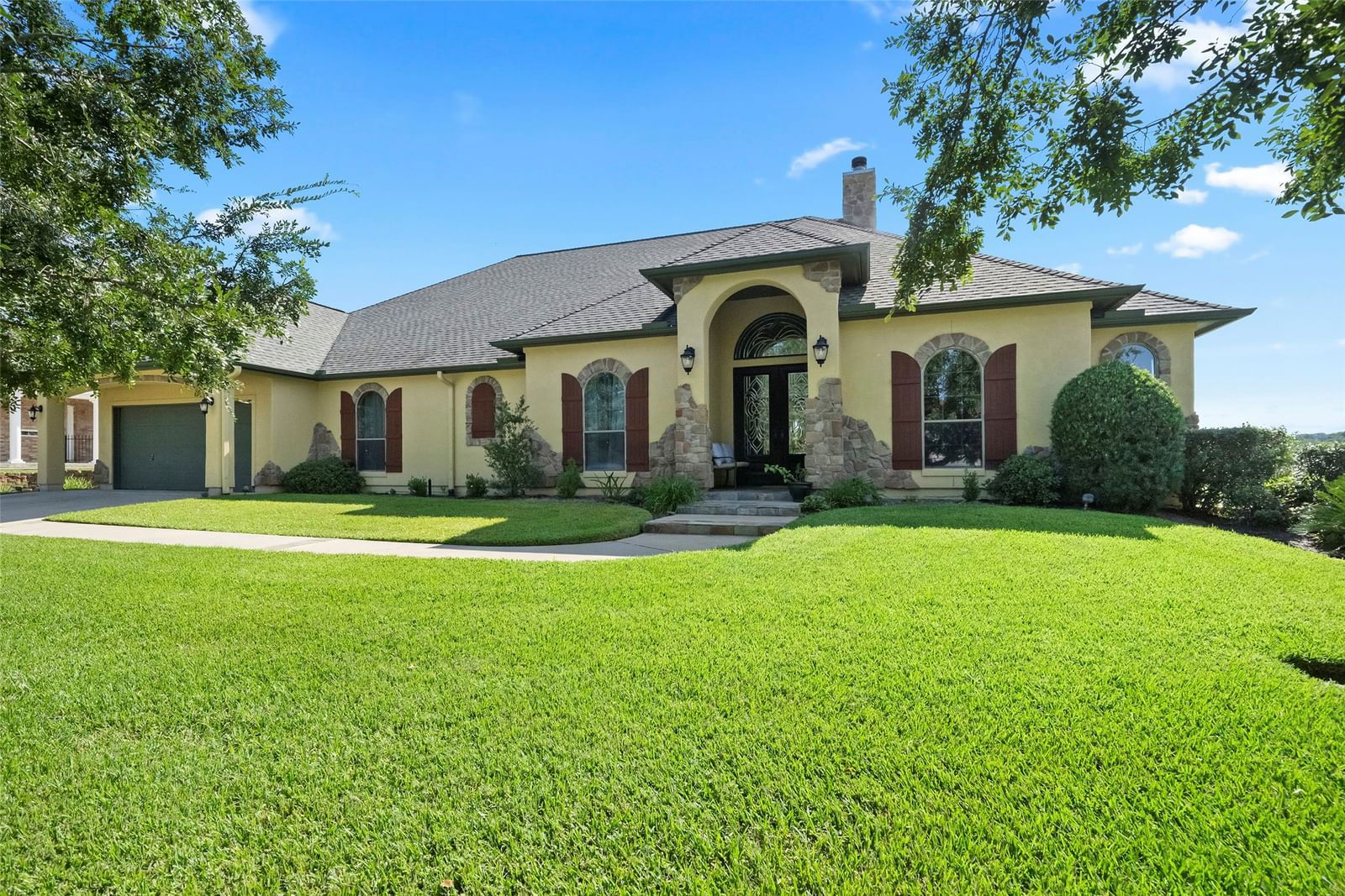 Real estate property located at 5920 White Oak, Montgomery, White Oak Ranch 01, Conroe, TX, US