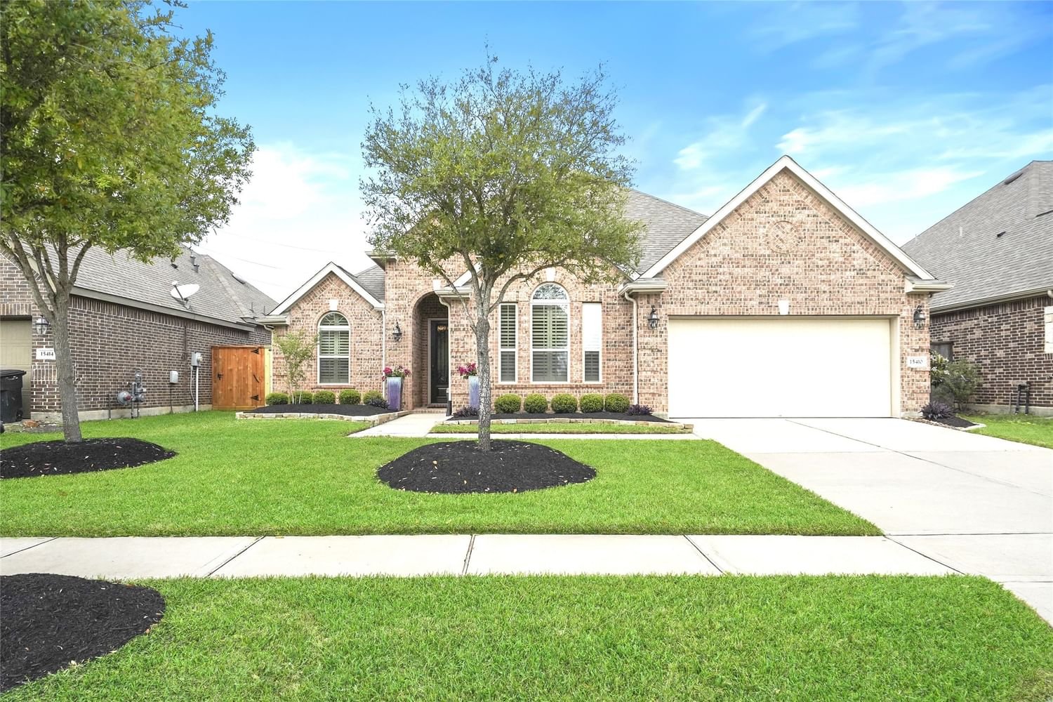 Real estate property located at 15410 Montreal Drive, Harris, Oakcrest North Sec 12, Cypress, TX, US