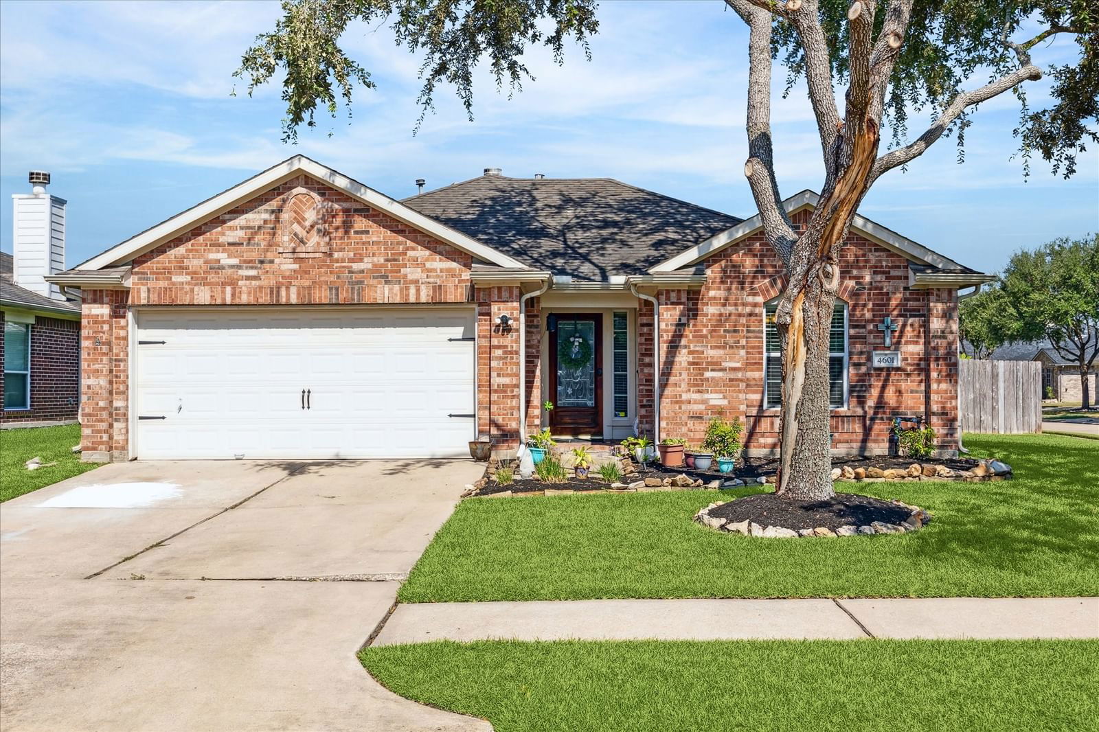 Real estate property located at 4601 Honey Creek, Brazoria, Parks At Walnut Bend Sec 1-2, Pearland, TX, US