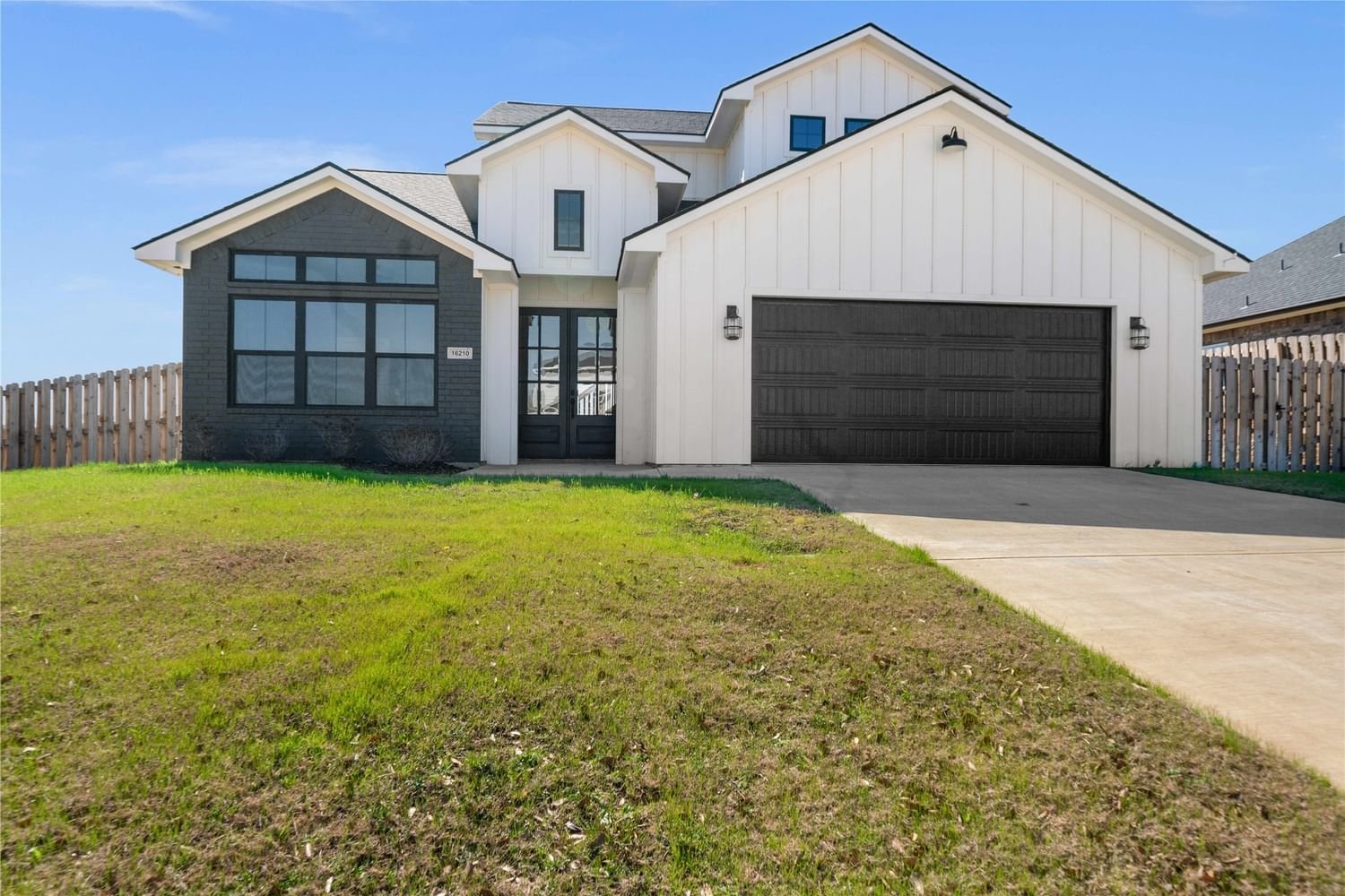 Real estate property located at 16210 Clearview, Smith, Crossings Mission Ridge U-1, Lindale, TX, US