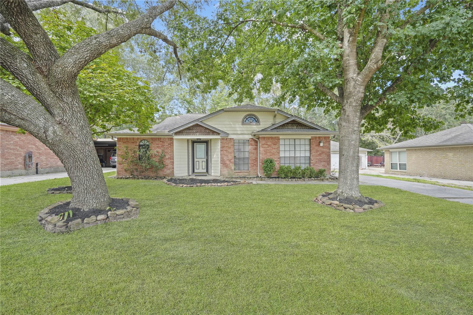 Real estate property located at 25203 Holyoke, Harris, Lexington Woods Sec 07, Spring, TX, US