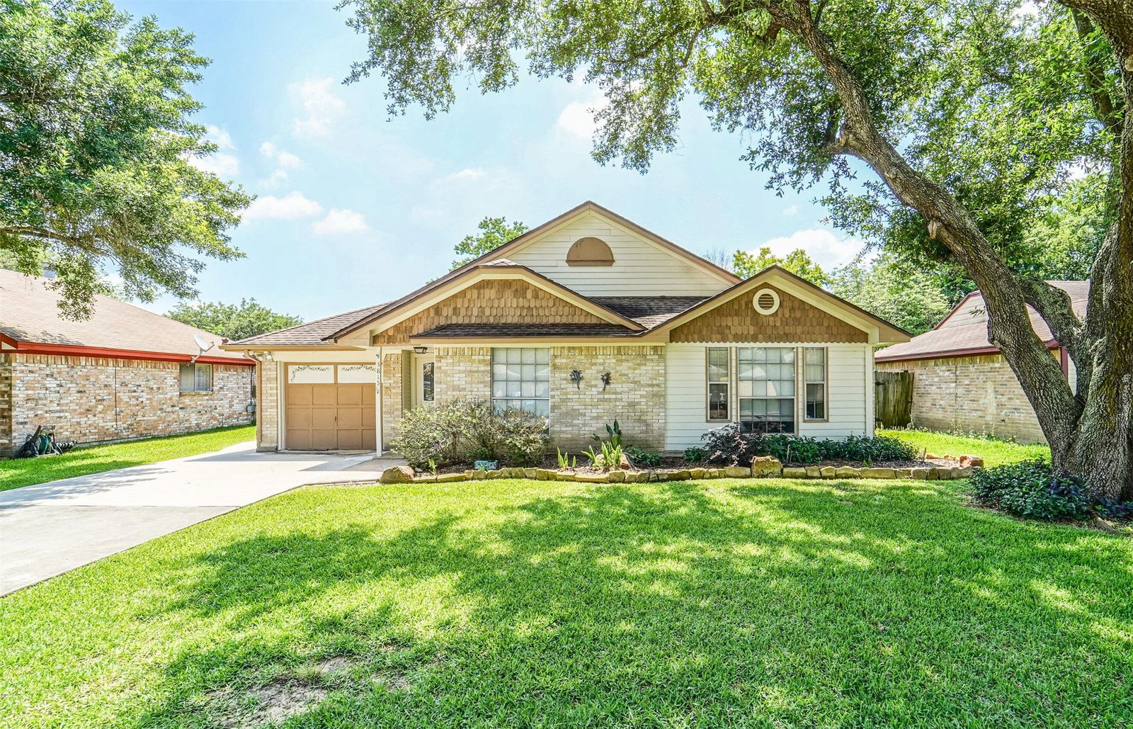 Real estate property located at 3815 Somerton, Harris, La Porte, TX, US