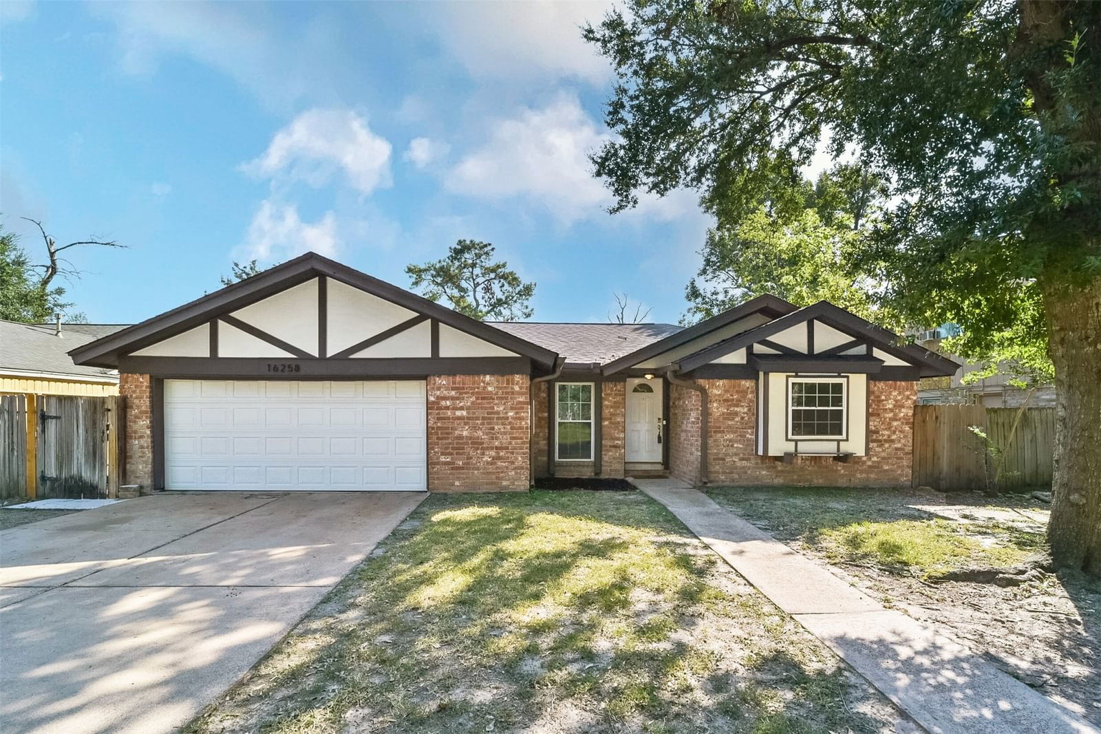 Real estate property located at 16258 Summer Wind, Harris, North Forest, Houston, TX, US