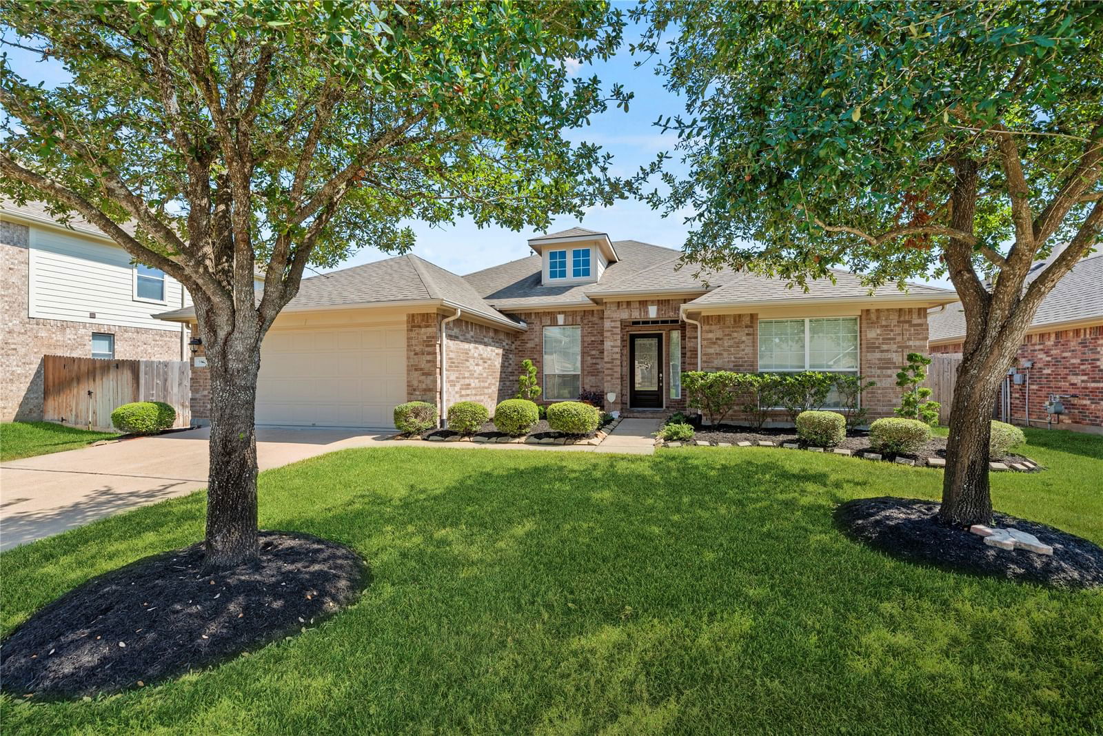 Real estate property located at 9431 Cheslyn, Harris, Inverness Estates, Tomball, TX, US