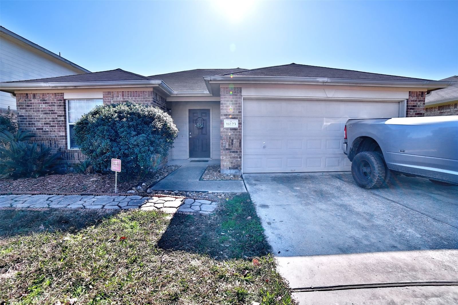Real estate property located at 18123 Emerybrook, Fort Bend, Twin Oaks Village, Richmond, TX, US