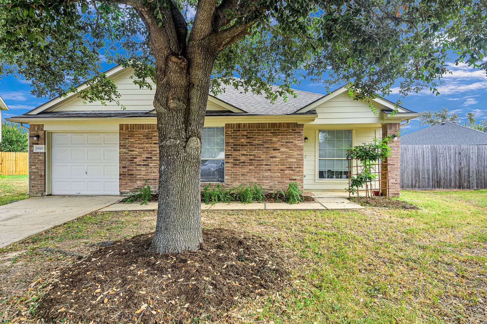 Real estate property located at 19307 River Bottom, Harris, Bear Creek Meadows, Katy, TX, US