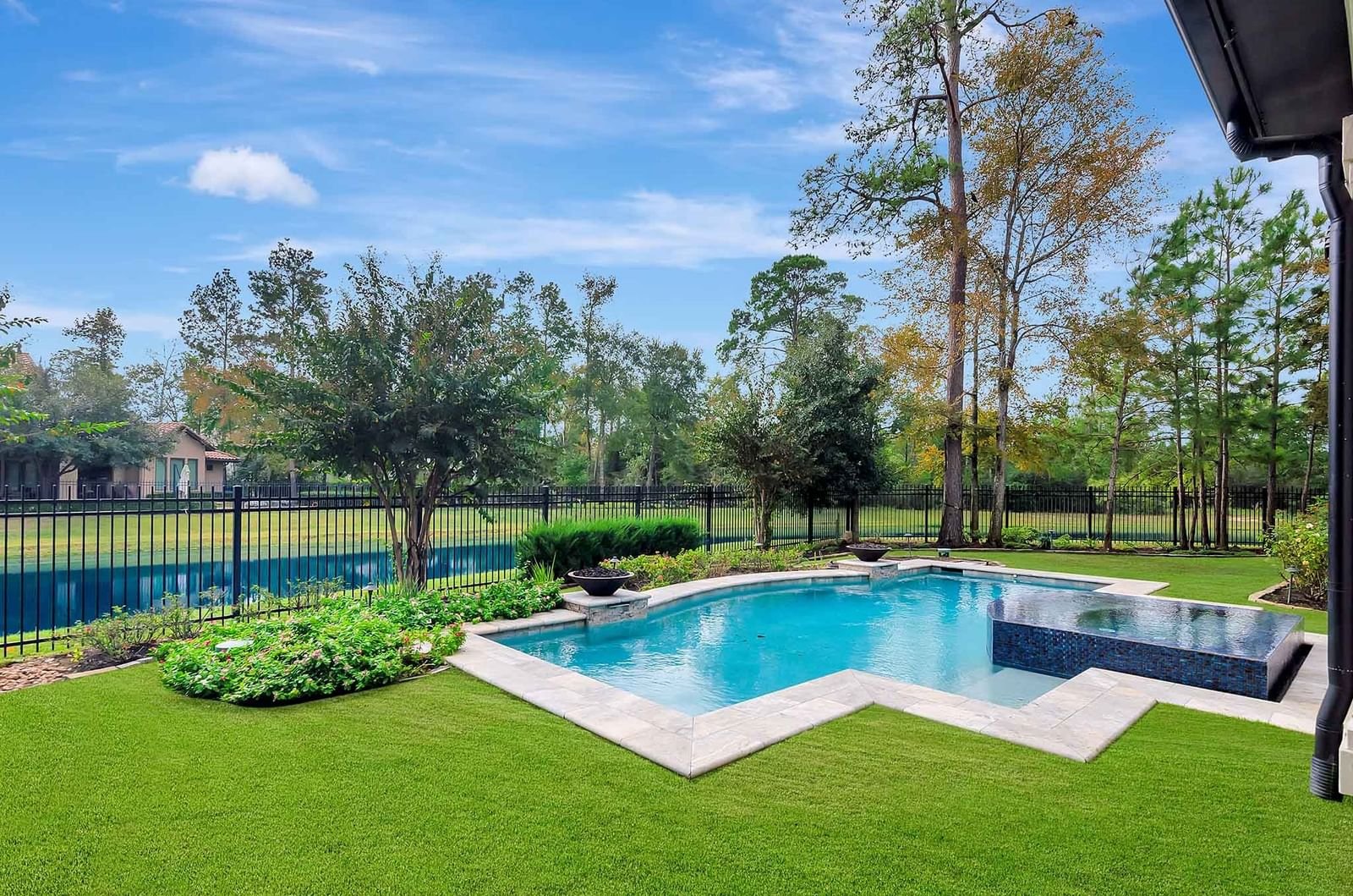 Real estate property located at 7 BAYOU CLUB COURT, Harris, CARLTON WOODS CREEKSIDE, The Woodlands, TX, US